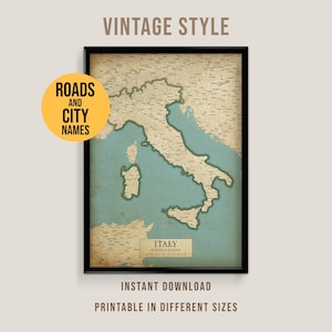 Puede incluir: Mapa enmarcado de Italia de estilo vintage con borde negro. El mapa presenta un fondo azul claro con un mapa beige detallado de Italia. El texto en el mapa incluye "Roads and City Names" e "Italy, Western Europe". La imagen también incluye el texto "Instant Download" y "Printable in Different Sizes."