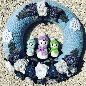 Winter Penguin Crochet Wreath Pattern **PDF PATTERN ONLY**