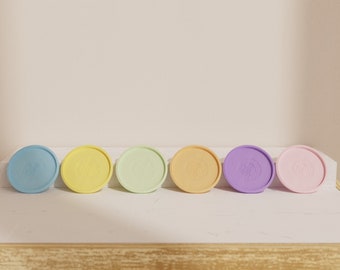 Coasters in different sizes in bright pastel colors