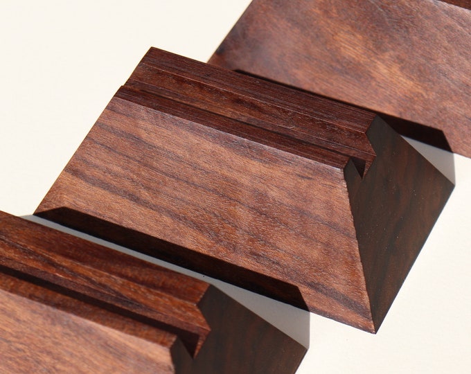 Pyramid Wood Slab Stand