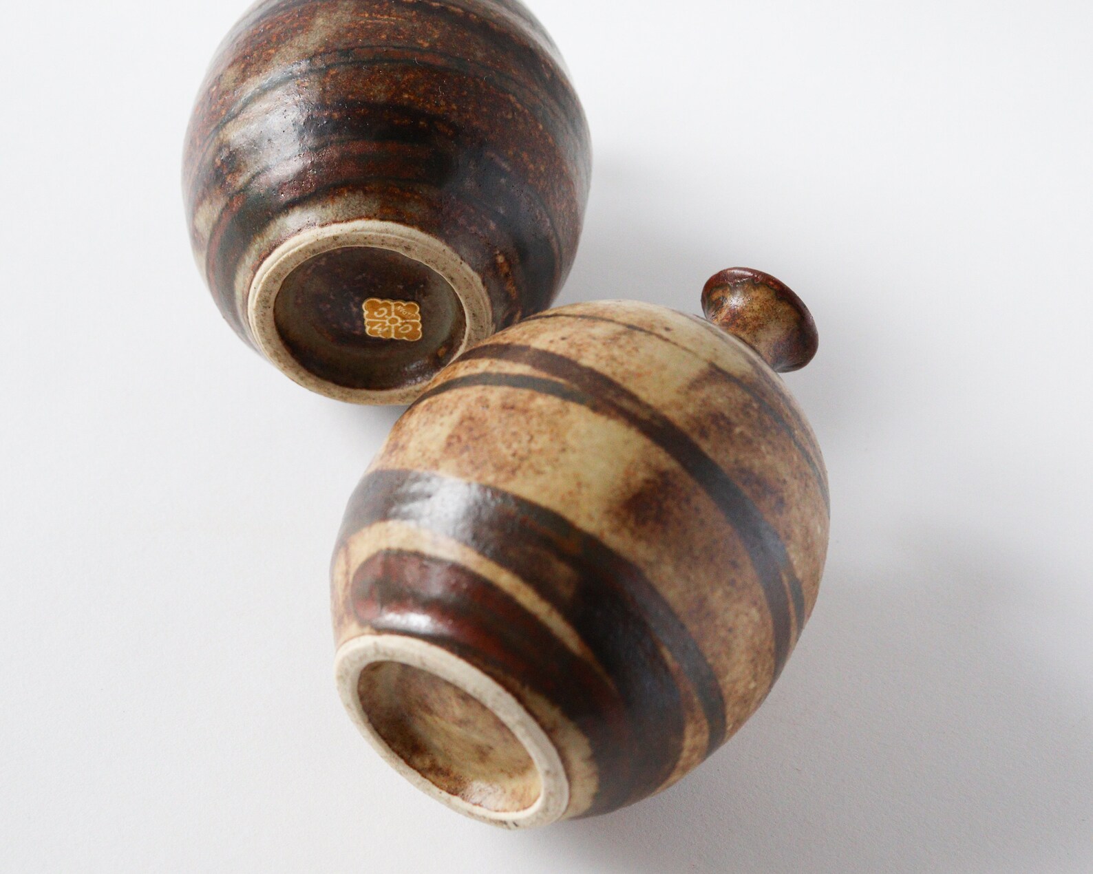 Pair of Vintage Brown Ceramic Bud Vases with Circular Pattern Etsy