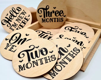 Milestone Signs Monthly Discs Baby Personalized Cards Newborn Photography Prop Wooden Baby Announcement