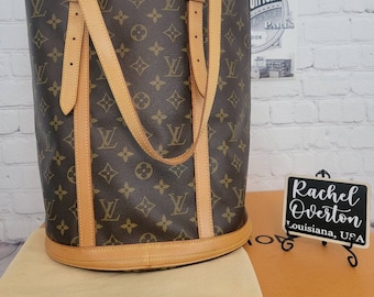 Louis Vuitton Bucket Bag GM in Monogram - All New Interior replaced by LV