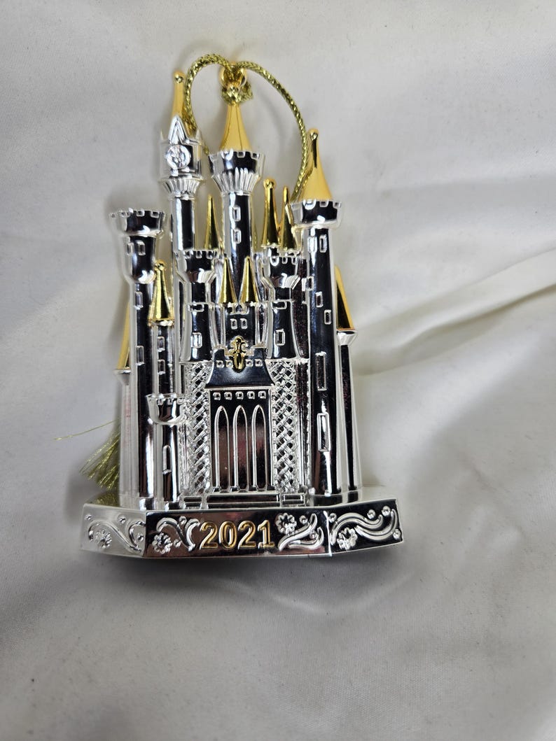 Lenox Cinderella Castle Ornament - Thumbnail 3