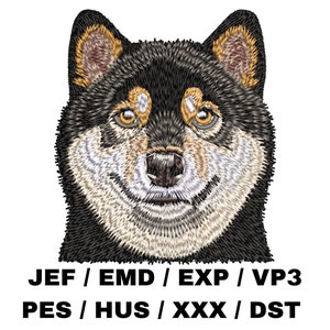 Puede incluir: Imagen bordada de la cabeza de un perro Shiba Inu negro y marrón. El perro tiene una mancha blanca en el pecho y una expresión seria.