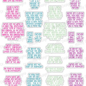 K&ouml;nnte beinhalten: Eine Sammlung von 16 bunten Aufklebern mit inspirierenden Zitaten &uuml;ber die Krankenpflege. Die Aufkleber zeigen eine Vielzahl von Farben, darunter Pink, Blau, Gr&uuml;n und T&uuml;rkis. Die Zitate handeln alle von der Bedeutung der Krankenpflege, den Herausforderungen des Berufs und den Belohnungen, die es mit sich bringt, anderen zu helfen. Einige der Zitate beinhalten: "Krankenschwestern sind das Herz des Gesundheitswesens", "Krankenpflege ist ein Herzenswerk" und "Jede Krankenschwester wurde zur Krankenpflege angezogen, weil sie den Wunsch hatte, zu pflegen, zu dienen oder zu helfen."