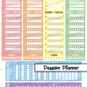 Puede incluir: Un planificador de pasión imprimible con secciones coloridas para realizar un seguimiento de los hábitos diarios. El planificador incluye secciones para realizar un seguimiento de la hidratación, el movimiento, las vitaminas y la cena. Cada sección tiene una cuadrícula de círculos para marcar el progreso diario.