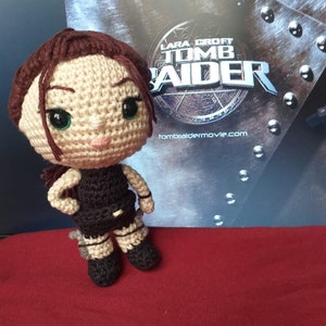 Lara Croft Tomb Raider Amigurumi Pattern - Darth Makers