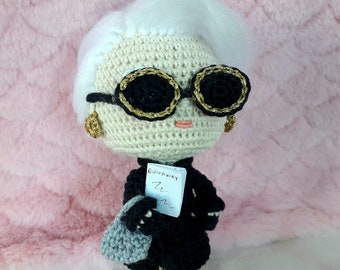 Patrón de amigurumi de Miranda Priestly - Tutorial en PDF de Darth Makers