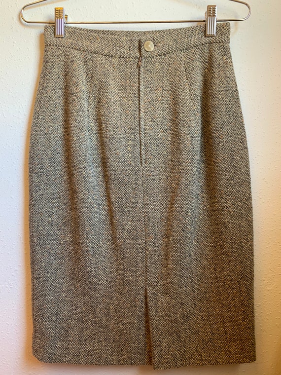 Vintage Emanuel Ungaro Skirt~Size 6 Paris - image 3