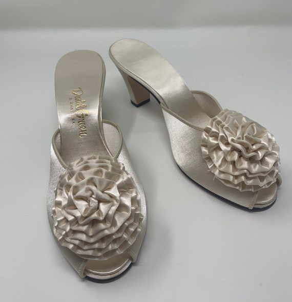 Vintage Daniel Green Ivory Slip on Heels| Open Toe