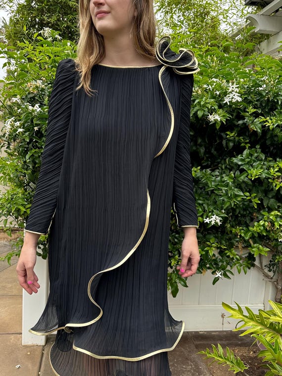 black and gold pleated dress Vintage Trim with Bow on Shoulder by Illisione Evening gown plus size