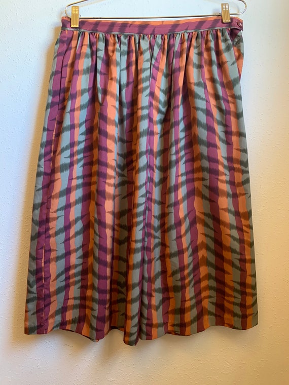 Vintage Diane Von Furstenberg 2 piece Blouse and … - image 5