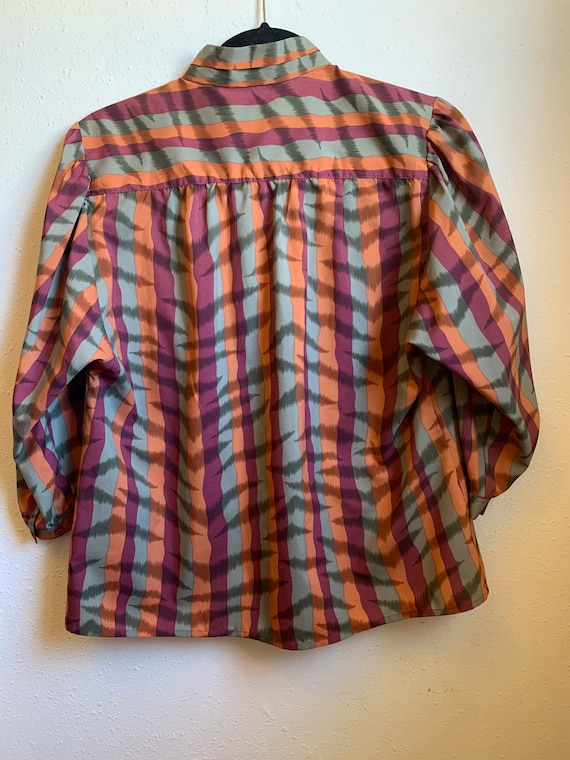 Vintage Diane Von Furstenberg 2 piece Blouse and … - image 3