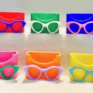 Vertikaler 3D Gedruckter Katzenaugen-Brillen-Visitenkartenhalter! Optiker, Optometrist, optisch, COA