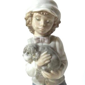 NAO Figurine #1135 - Best Buddies - MINT