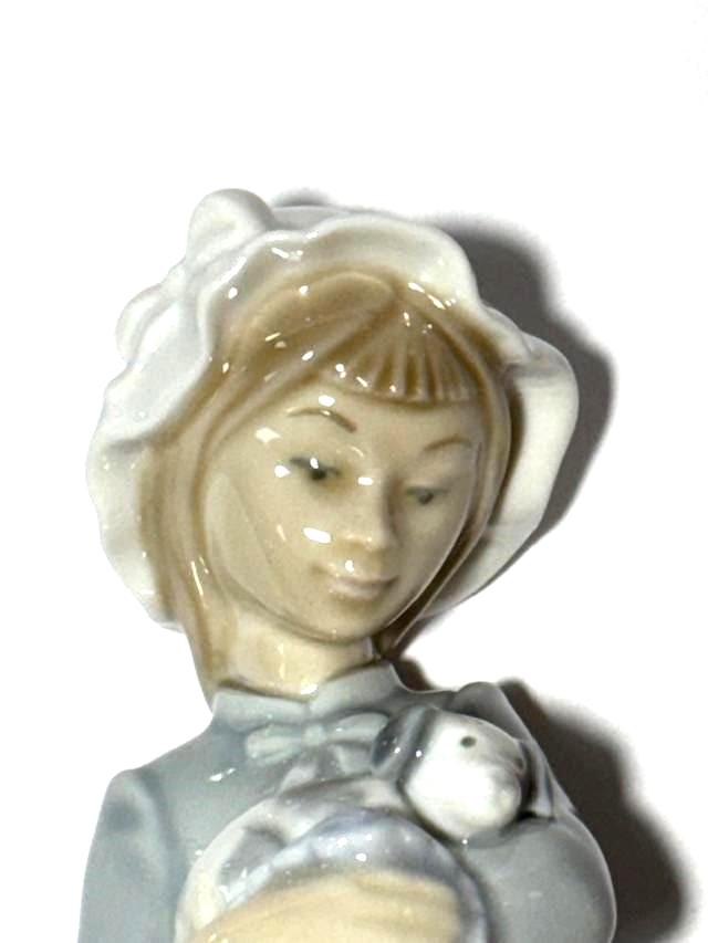 美品】リヤドロ NAO 女の子 子犬⑩ 【公式通販】