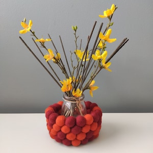 Empty basket merino wool pocket pumpkin orange and garnet red, felt ball basket