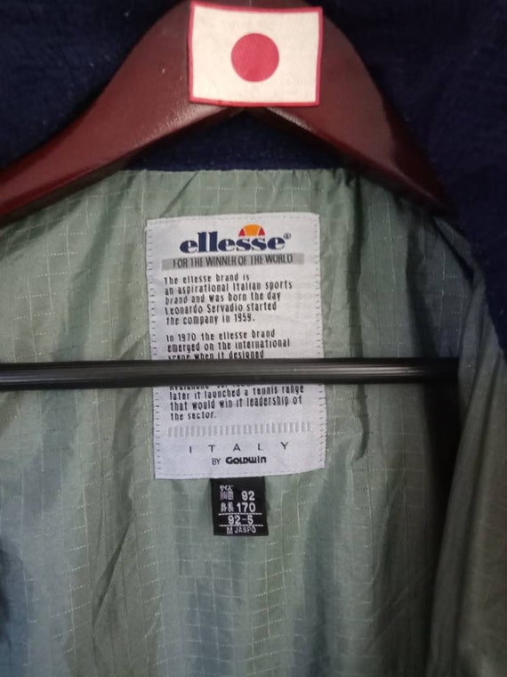 Vintage Ellesse by Goldwin Italy Jacket Hoodie.medium Size Vintage Ellesse by Goldwin Italy Jacket Hoodie.medium Size