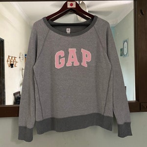 Vintage Gap Sweatshirt Woomen&#39;s Big Logo Medium Size Reversible Gap