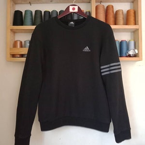 Vintage adidas sweater sweatshirt Embroidery logo jumper M size