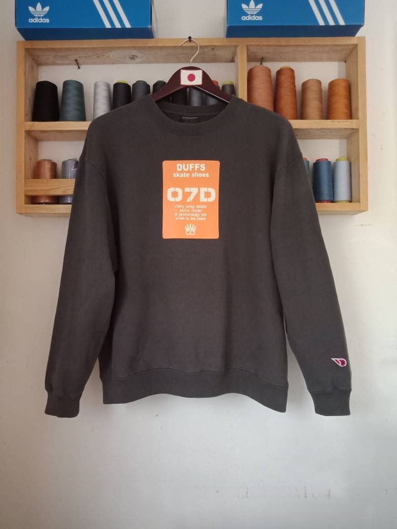 Duffs Skate Shoes Big Logo Medium Size Jumper..