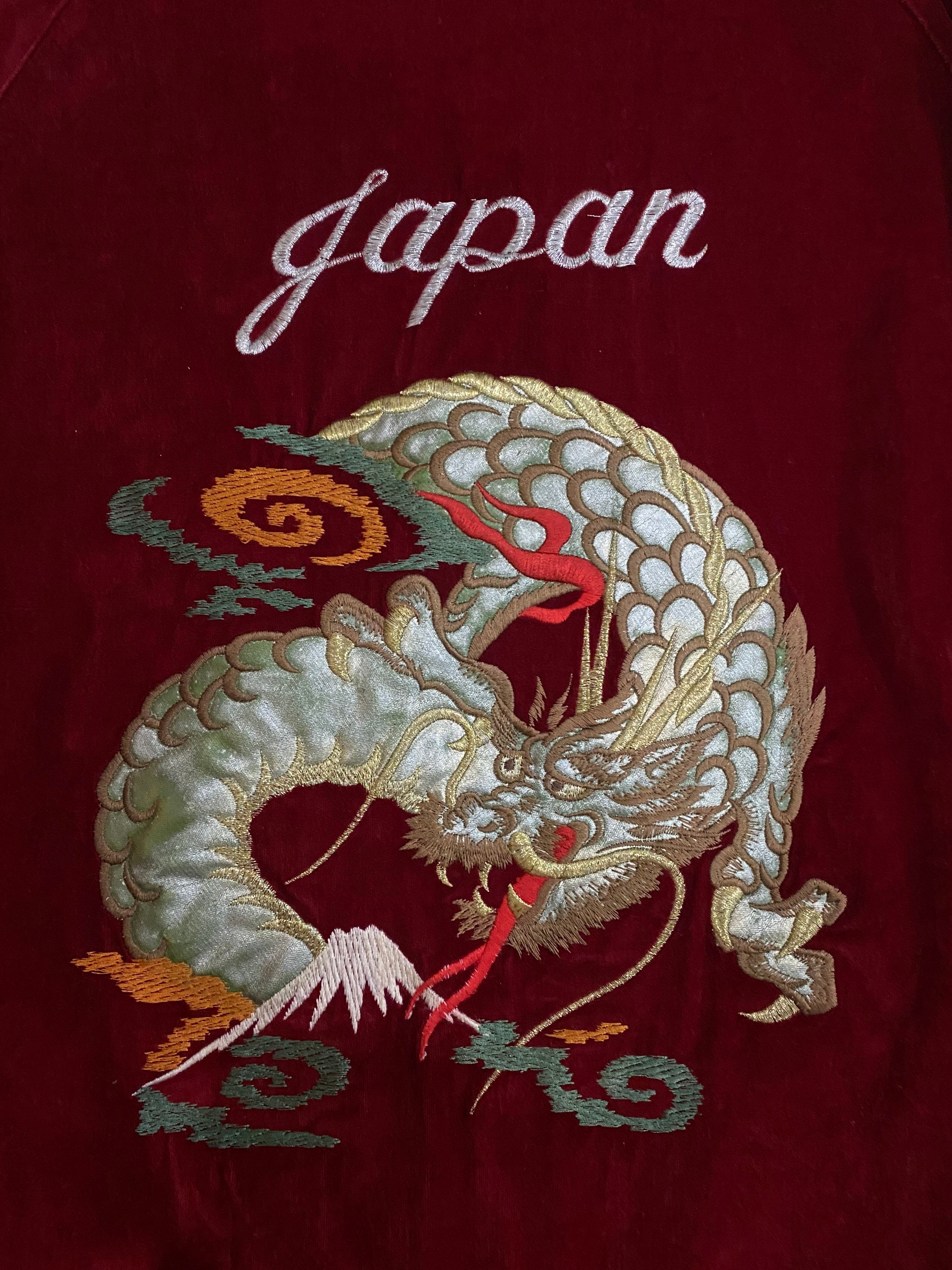 高感度ショップで2023年売れたブランド 希少 スカジャン ジャケット レッドベルベットジャケット 刺繍 ジャケット・アウター