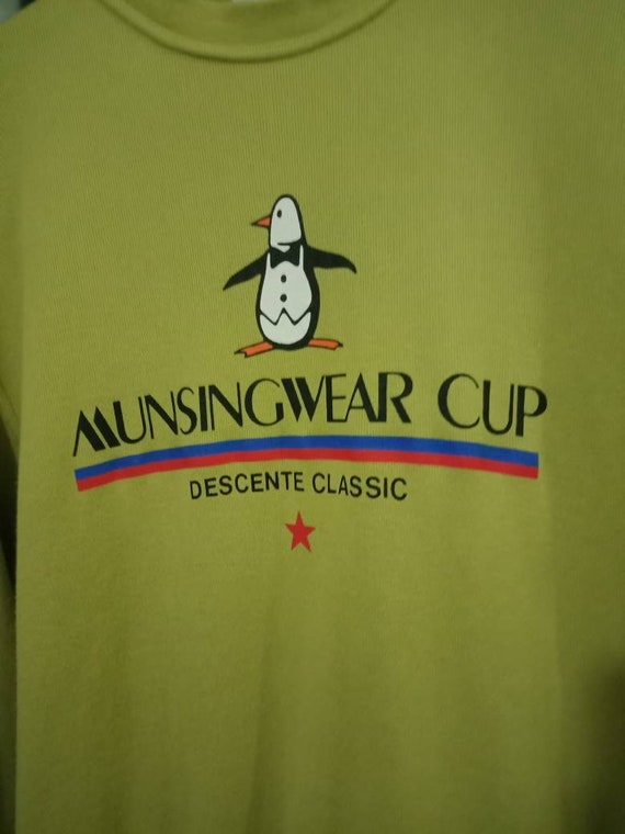 Vintage Munsingwear Cup Sweater Sweatshirt Big Logo Jumper Large
