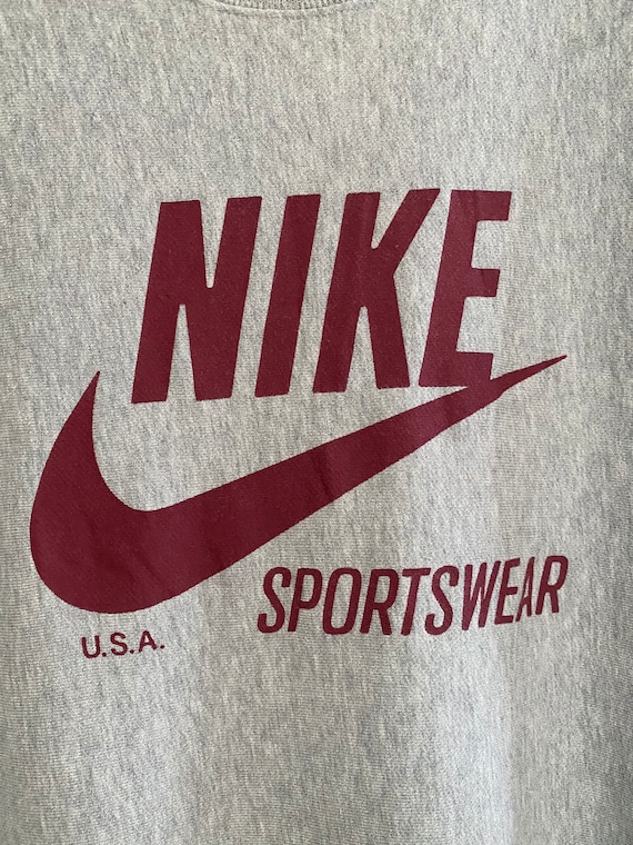 Sweat nike gros logo hotsell