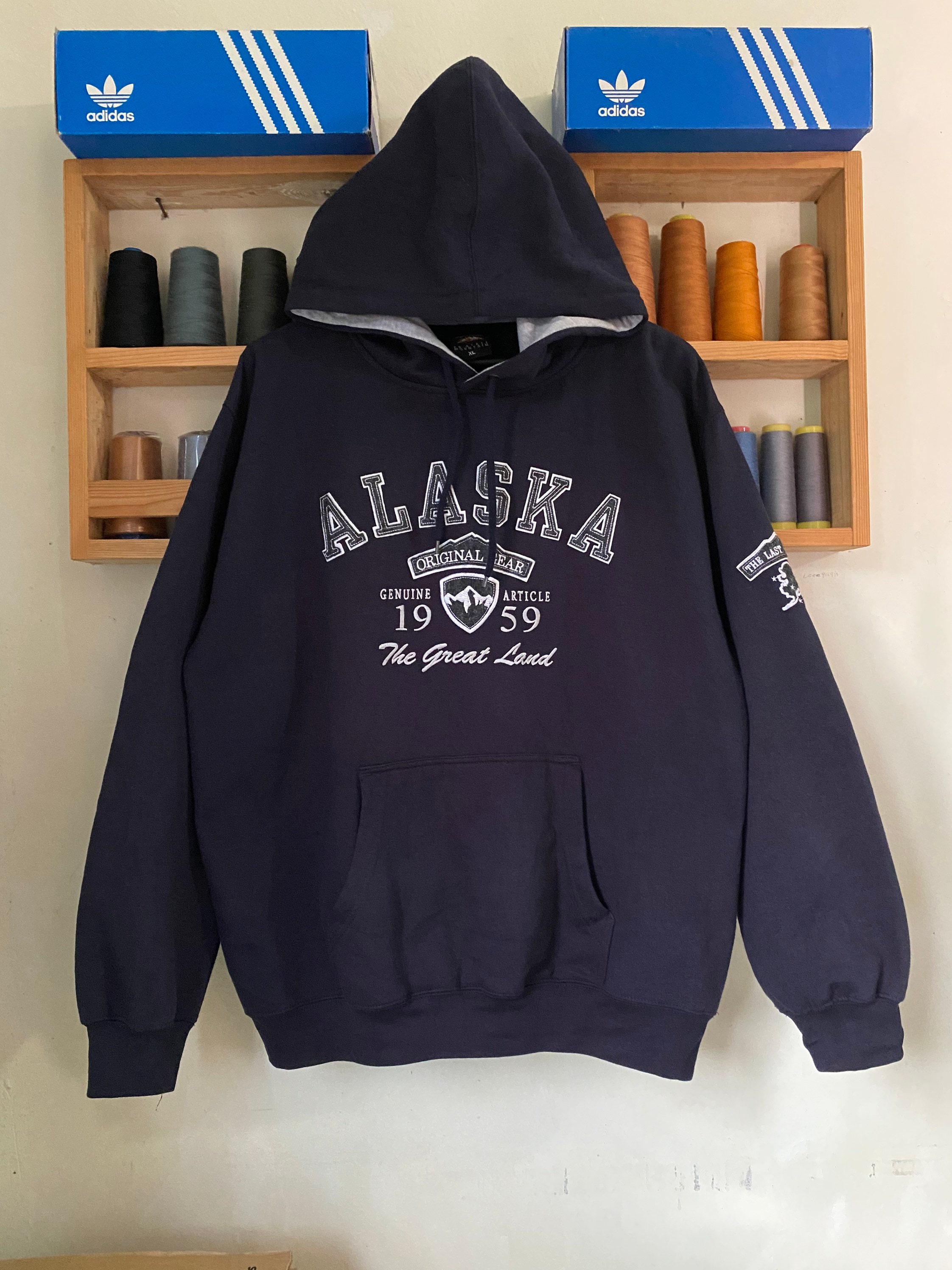 Rare Alaska Genuine Article Hoodie Sweater Embroidery Big Logo XL