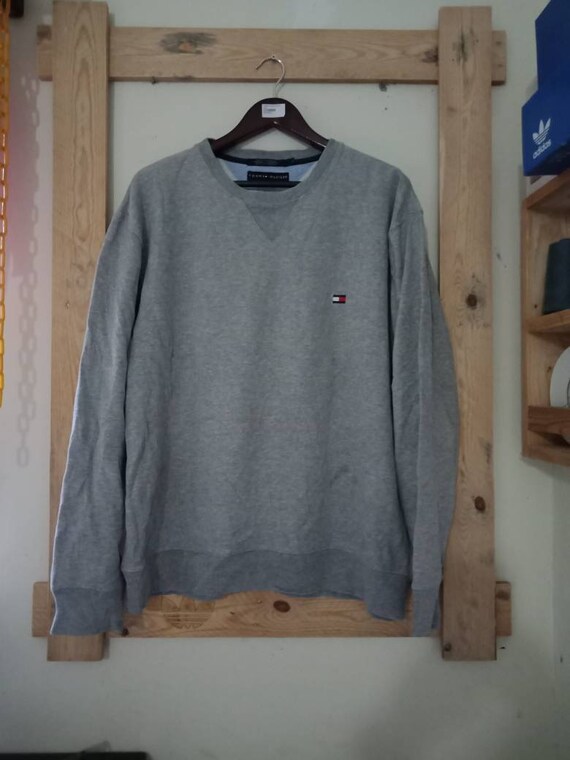 tommy hilfiger jumper vintage
