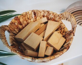 Small Round Seagrass Storage Montessori Tray Basket With Handles (NEW SIZE)