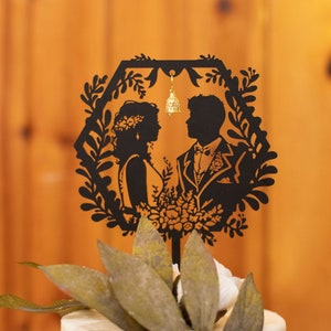 Wedding Cake Topper, silhouette vintage inspired image 1