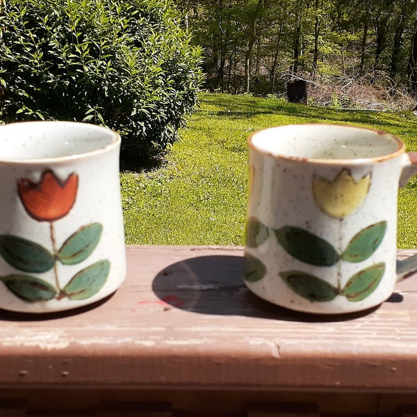 Stoneware Mugs, Tulip Mugs, Pottery Mugs, Otigari Style Mugs, Vintage Stoneware Mugs