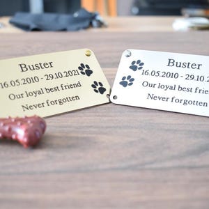 Gegraveerde gedenkplaat hond: eerbetoon huisdier (4&quot; x 2&quot;)