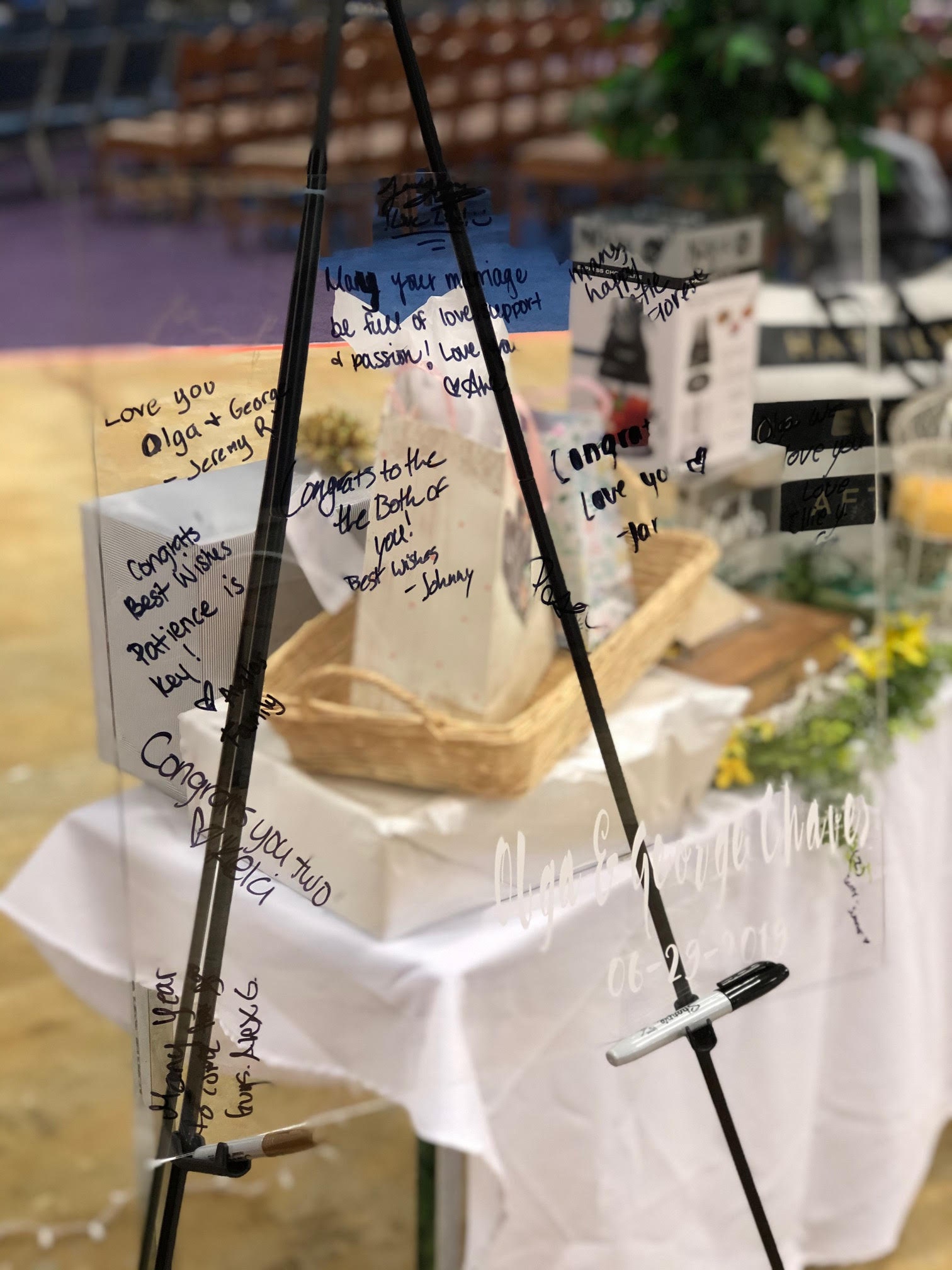 Clear Acrylic Wedding Signing Board W/ Personalized Vinyl Lettering Etsy