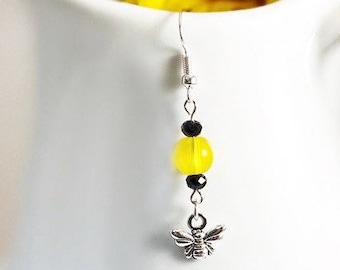 Bee Earrings / Bumble Bee Earrings / Honey Bee Earrings / Novelty Earrings / Bee Jewelry / Bee Keeper Jewelry / Christmas Gift / Bee Charm