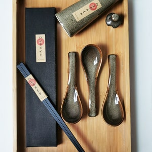 Japanese taupe ceramic spoon set. Ceramic spoon set. Soup spoon. Dessert spoons. Japanese taupe tableware, soy sauce bottle. Chopsticks set