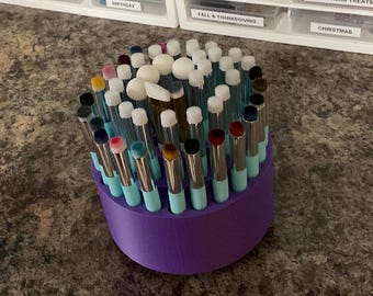 Taylored Expressions, Gina K Designs and Waffle Flower Blender Brush holder with 51 holes! Great for artist desks! Pick a color! Turntable!