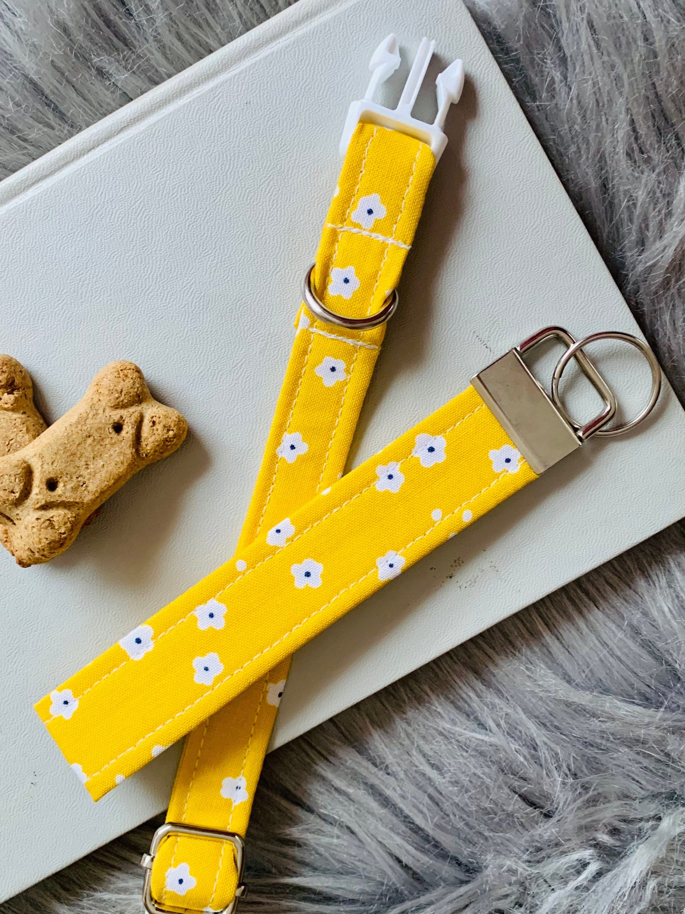 Yellow Daisy Collar Cute Girl Dog Collar Cute Girl Puppy Etsy UK