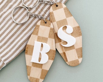 Checkered Initials Name Tag, Personalized Lunchbox Name Keychain, Motel Keychain, Vans Backpack, First Day Of School, Labels For School