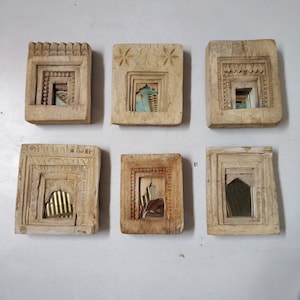 Old Indian Temple Mirror / Reclaimed Mirror / Antique Furniture / Home Decor / #templemirror #indiantemplemirror / Wall Hanging Mirror Frame