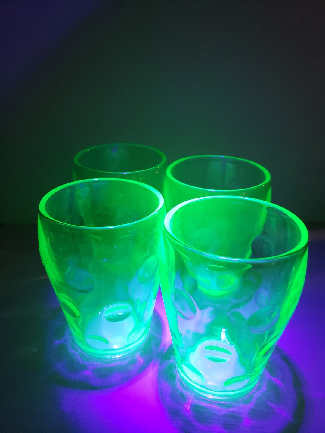 Uranium Glass Drinking Glasses Set of 4 GLOWS - Etsy