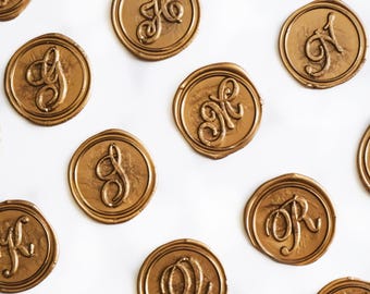 Sellos de cera personalizados dorados, sellos de cera con iniciales modernas para bodas, sellos de cera caligráficos, sellos de cera personalizados para despegar y pegar, sello de sobre