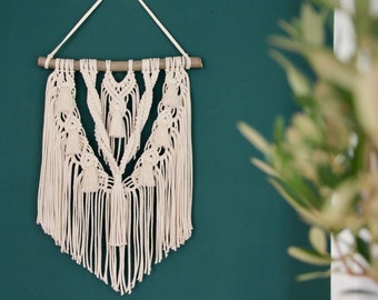 Macrame wall hanging "Aurora"
