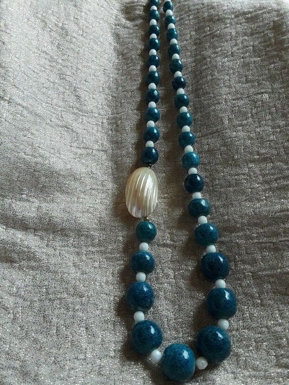 Handmade Unique Blue/White Round Beads & Faux MOP… - image 2