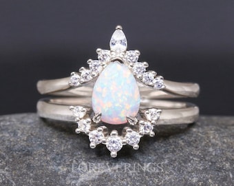 White Fire Opal Engagement Ring, Unique Silver Ring, Alternative Wedding Ring, Promise Ring for Her, Bridal Set, Pear Cut Halo, White Opal
