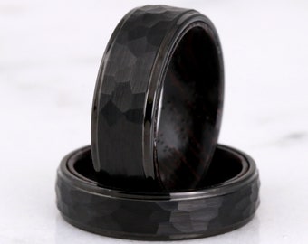 Bague en bois wengé de 8 mm, alliance en tungstène martelé, bague en bois foncé, noir, brossé mat, plat, marteau, ajustement confortable