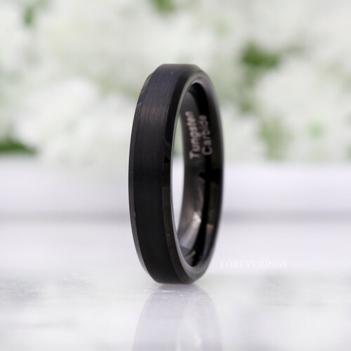 His and Hers Tungsten Wedding Band Set, 4mm, 6mm, Black Ring, Mens Womens Ring, Comfort Fit, Matte, Couples shops Ring, Beveled