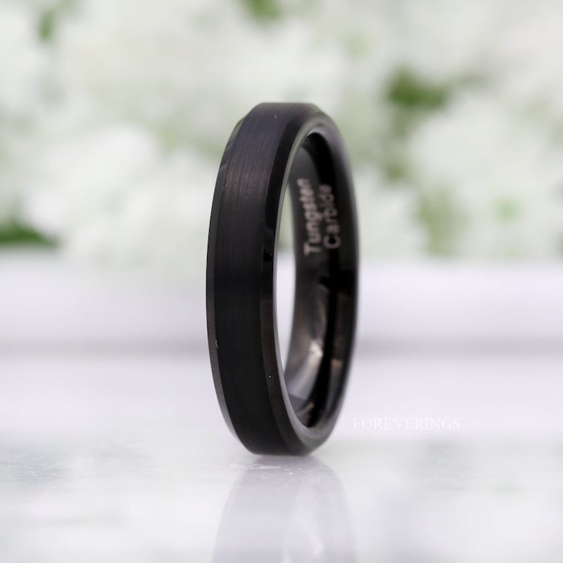 His and Hers Tungsten Wedding Band Set, 4mm, 6mm, Black Ring, Mens Womens Ring, Comfort Fit, Matte, Couples Ring, Beveled image 4
